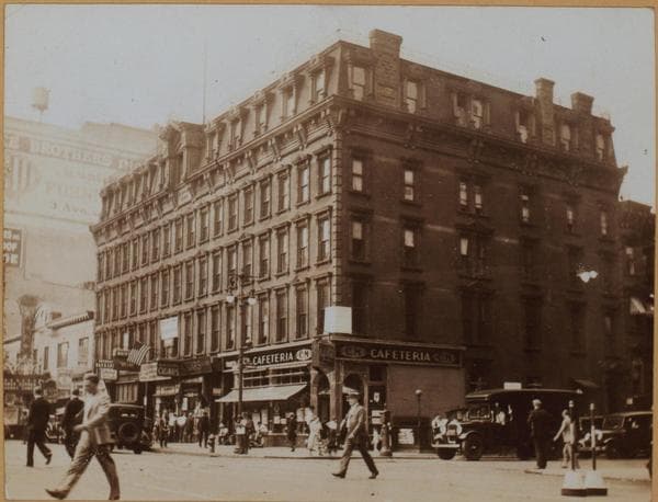 Manhattan: 125th Street - 8th Avenue, 1927–1940
