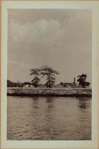 Manhattan: Welfare Island - East River., 1923–1937