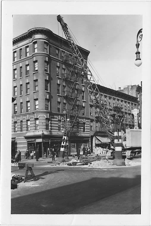 9th Avenue at 47th Street, to Northwest, Manhattan, 1940-11-04