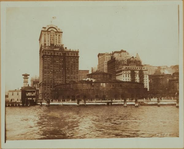 North (Hudson) River - Shore and skyline - Manhattan - Battery - 14th Street., 1924