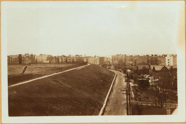 Bronx: Reservoir Oval East - Holt Place, 1934