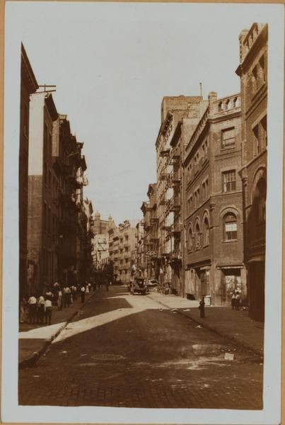 Manhattan: Hamilton Street - Catherine Street