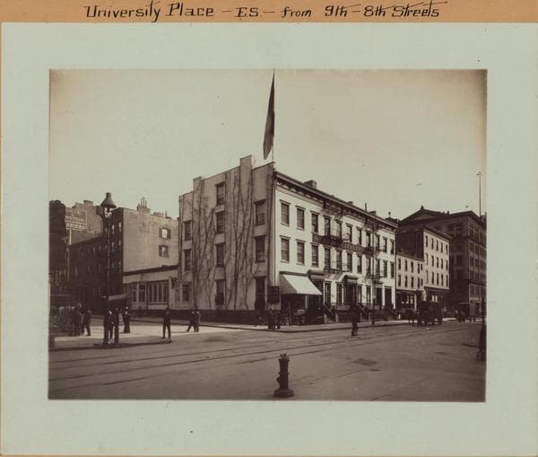 Manhattan: University Place - 8th Street, 1906