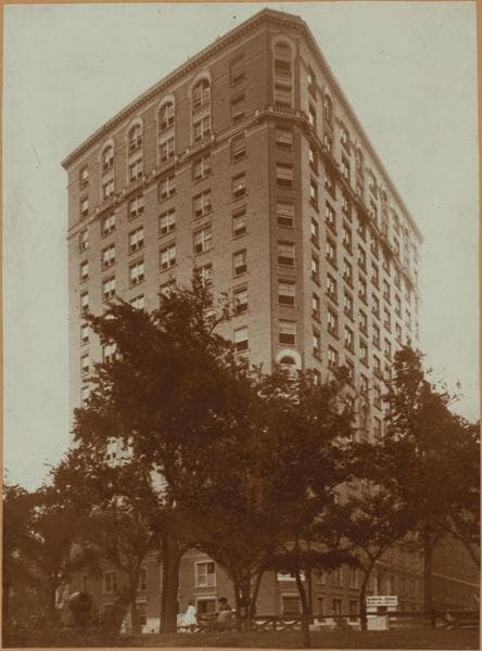 Manhattan: Riverside Drive - 88th Street, 1923