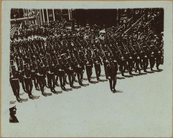 Celebrations - Parades - Municipal events - National Guard and Naval Reserve Units, 1924
