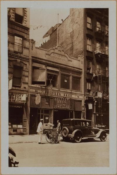 Manhattan: Forsyth Street - Canal Street, 1929