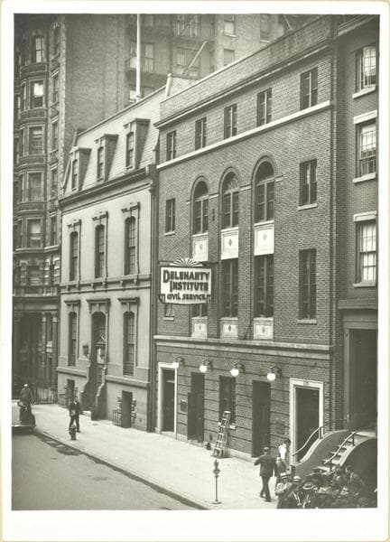 Manhattan: 15th Street (East) - Irving Place, 1938