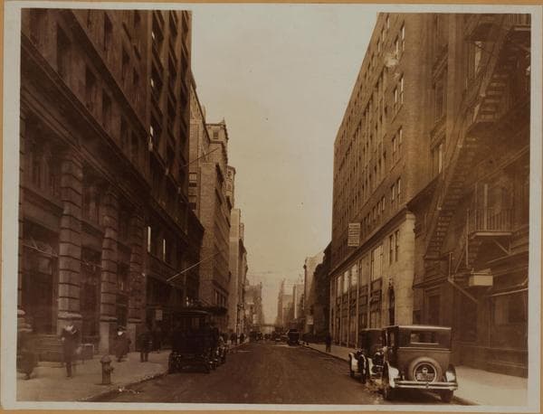 Manhattan: 47th Street - 5th Avenue, 1925