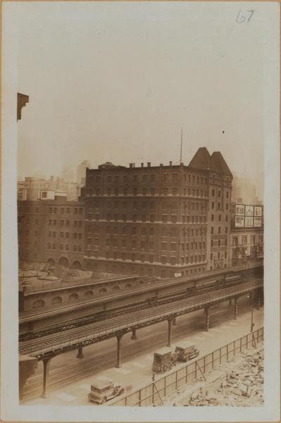 Manhattan: Columbus Avenue - 67th Street (West), 1931–1941
