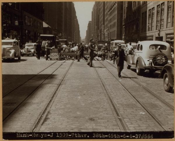 Manhattan: 7th Avenue - 32nd Street, 1937