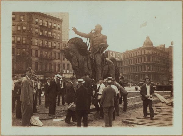Manhattan: Union Square - George Washington Statue., 1930