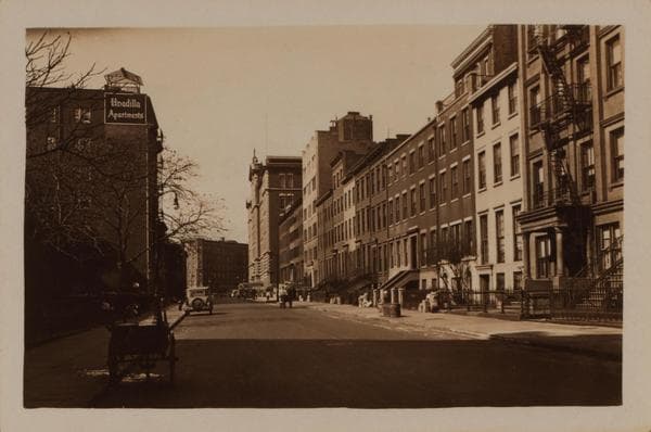 Manhattan: 11th Street (West) - 6th Avenue, 1933