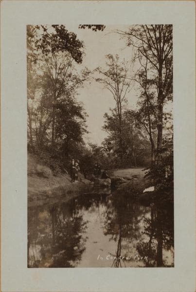 Manhattan: Central Park - The Loch., 1923–1933