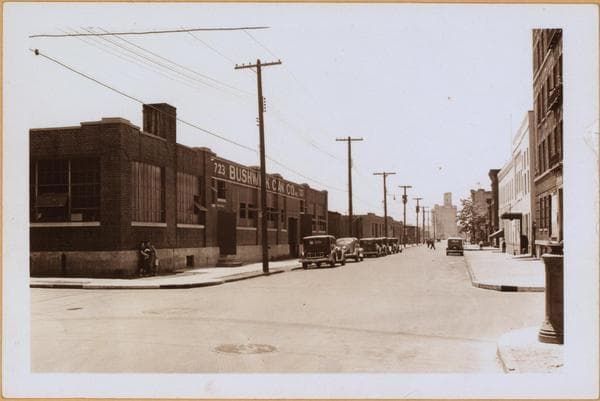 Brooklyn: Henry Street - 9th Street (West), 1938