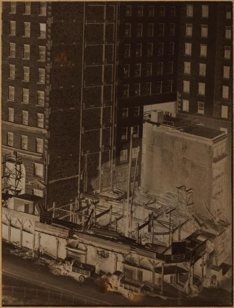 Manhattan: Broadway - Beaver Street, 1923