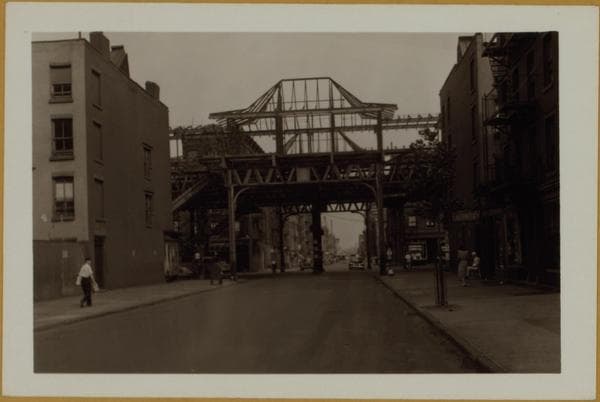 Manhattan: 19th Street - 1st Avenue, 1942