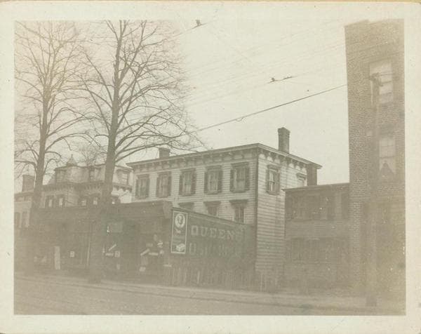 Queens: Jamaica Avenue - 169th Street, 1924–1932