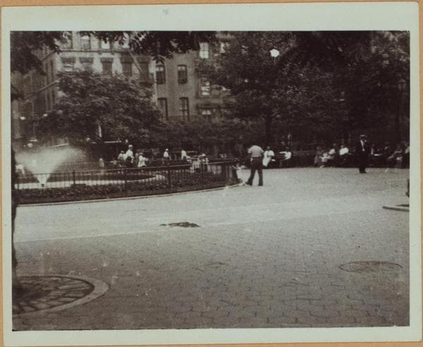 Manhattan: Stuyvesant Square Park - [Between 15th and 17th Streets (East).], 1935
