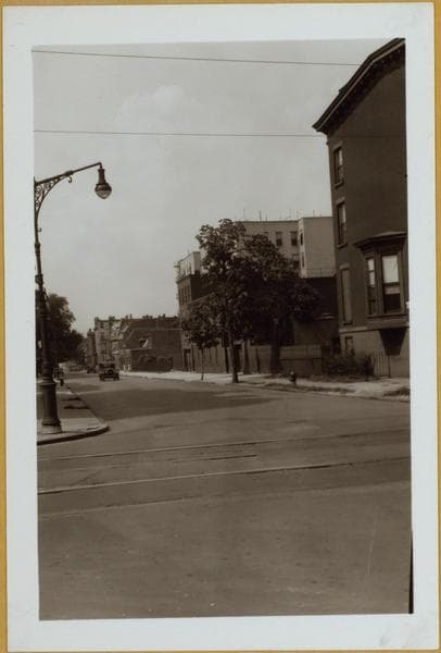 Brooklyn: Waverly Ave. - DeKalb Ave.