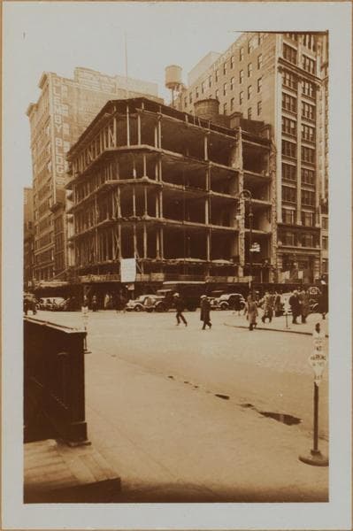 Manhattan: Broadway - 22nd Street (East), 1937