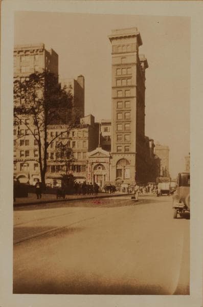 Manhattan: Broadway - Warren Street, 1928–1931