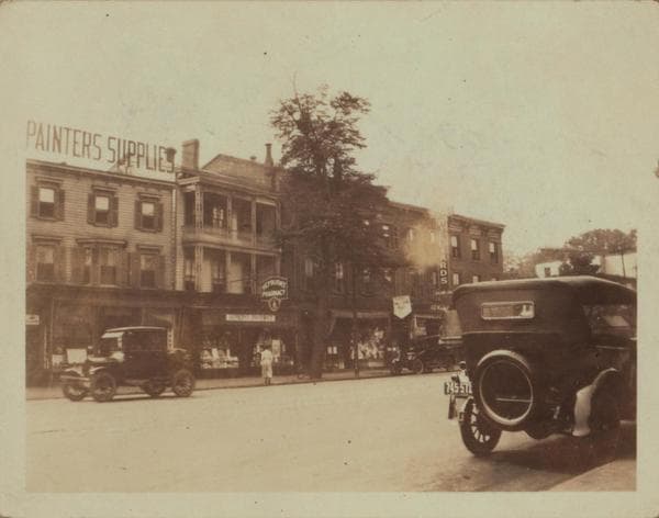 Queens: Main Street - 39th Avenue, 1922–1934
