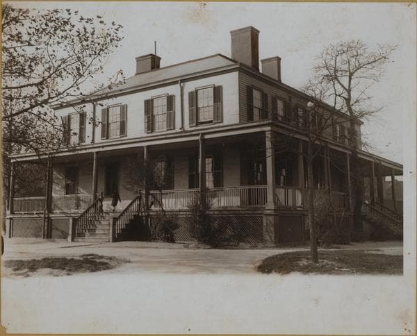 Manhattan: East End Avenue - 88th Street (East)