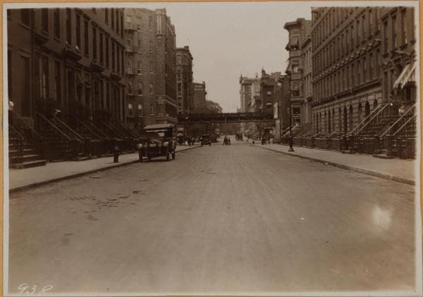 Manhattan: 11th Street - 5th Avenue, 1921