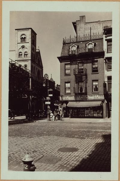 Manhattan: West Broadway - Canal Street, 1938