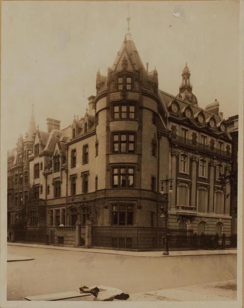 Manhattan: 5th Avenue - 78th Street, 1920–1937