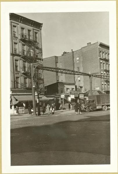 Manhattan: 8th Avenue - 120th Street, 1940