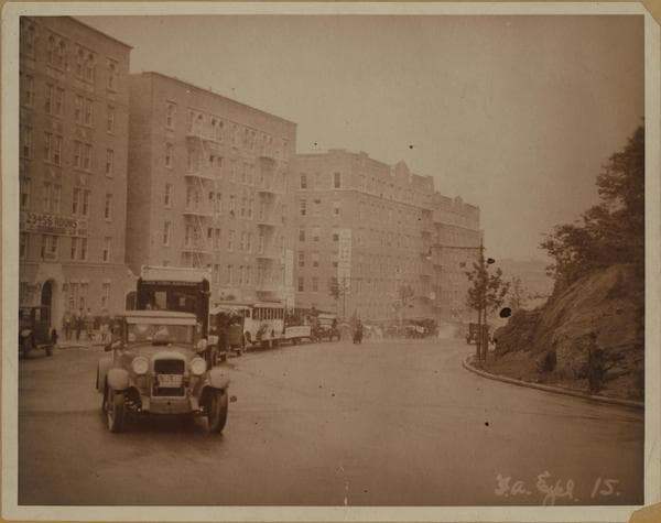 Manhattan: Riverside Drive - Staff Street