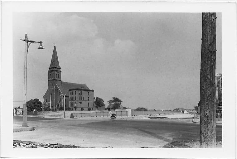 Long Island Expressway from S.W. corner of Greenpoint Avenue and Borden Avenue, Queens, 1940-07-27