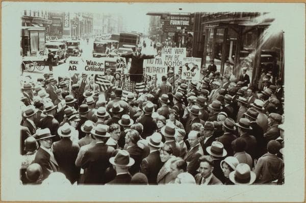 Strikes and demonstrations., 1933