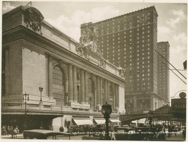 42nd Street (East) - Vanderbilt Avenue - Lexington Avenue, north side