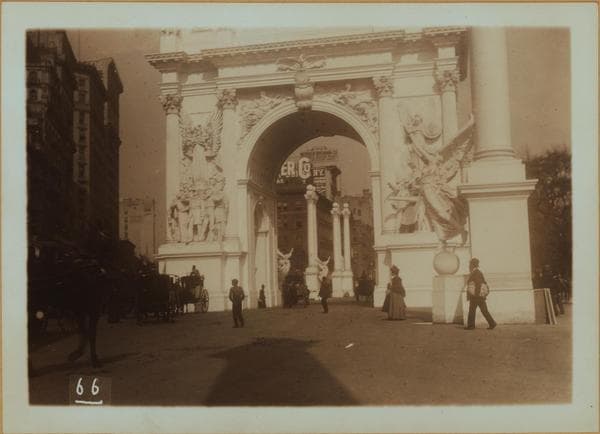 Celebrations - Parades - Municipal events - The Dewey Arch., 1898