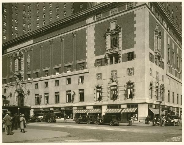 125 East 42nd Street - Lexington Avenue