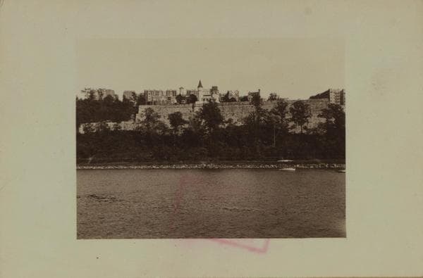 North (Hudson) River - Manhattan - Plaza Lafayette - 185th Street - [Paterno (Charles) Castle ; Castle Village.], 1926–1939
