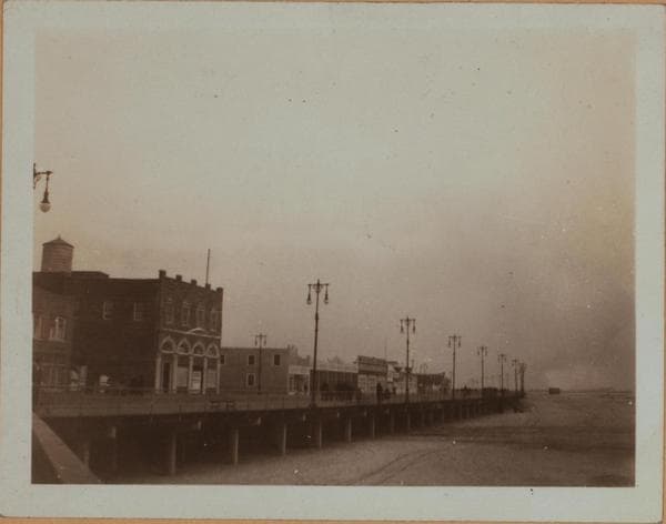 Islands - Coney Island - [Riegelmann boardwalk - Lincoln Baths.], 1924–1934