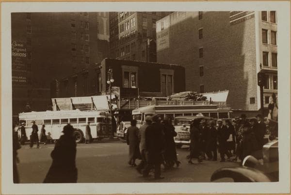 Manhattan: 5th Avenue - 39th Street, 1934