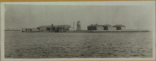 Islands - Hoffman Island - [View of administration building Quarantine.]