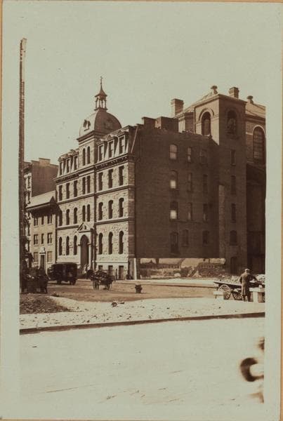 Manhattan: Thompson Street - Houston Street, 1929–1932