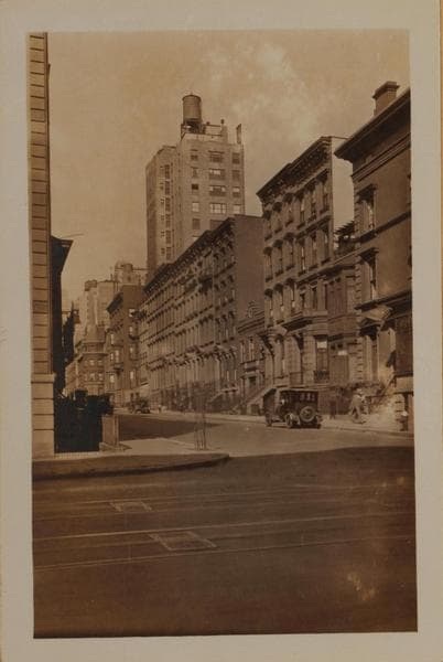Manhattan: 37th Street - Lexington Avenue, 1927–1938