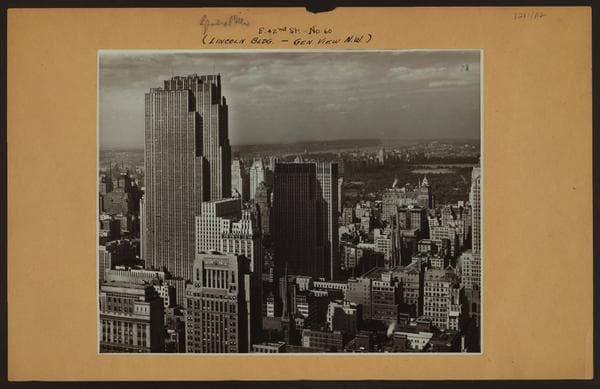 General view - [Manhattan - 42nd Street (East) - Lincoln Building (Northwest).], 1938