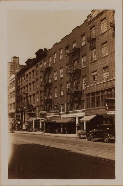 Manhattan: 8th Street (West) - 5th Avenue, 1933