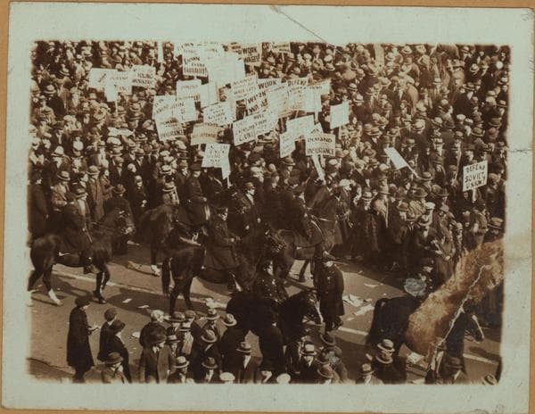 Strikes and demonstrations., 1934