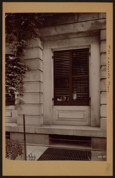 Manhattan: Lafayette Place - Waverly Place, 1902-08-23