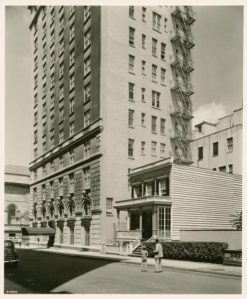 3 East 83rd Street - Fifth Avenue