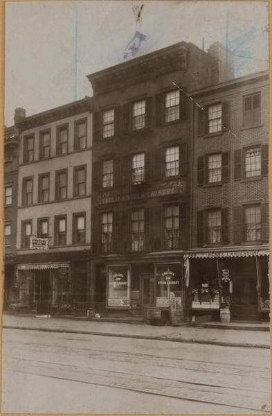Manhattan: 8th Avenue - 24th Street (West), 1910–1938