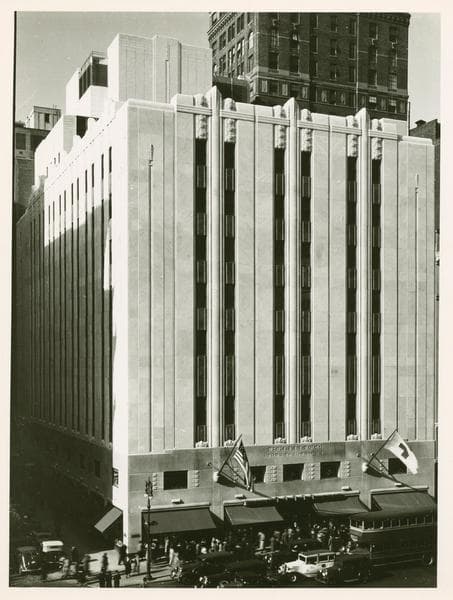 Fifth Avenue - West 39th Street